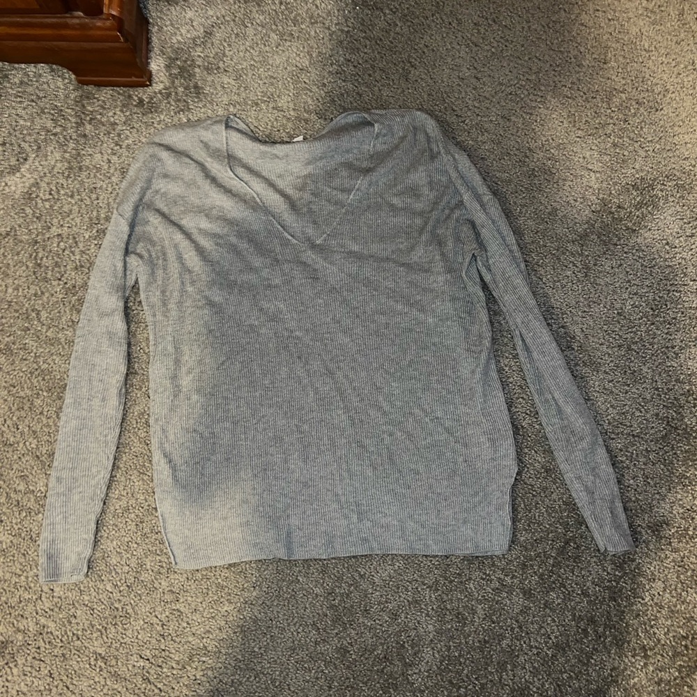 BP Nordstrom Cozy V neck sweater size small grey